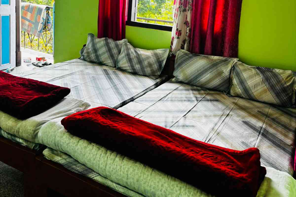 Sayan's Homestay - Ichhe Gaon