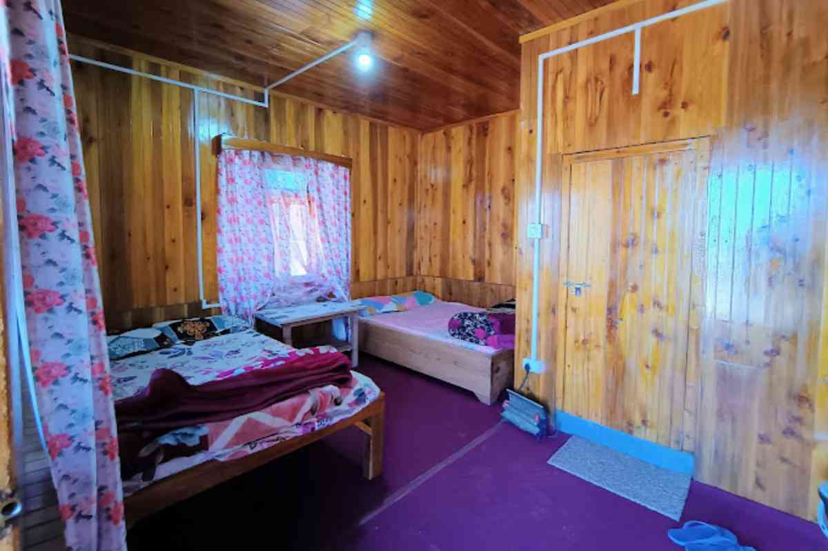 Akriti Homestay - Chatakpur