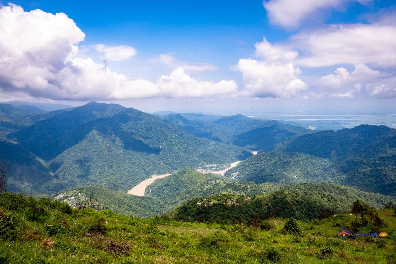Tourist Dies in Sittong Homestay; Third Fatality in Darjeeling Hills This Season Tourist Dies in Sittong Homestay; Third Fatality in Darjeeling Hills This Season